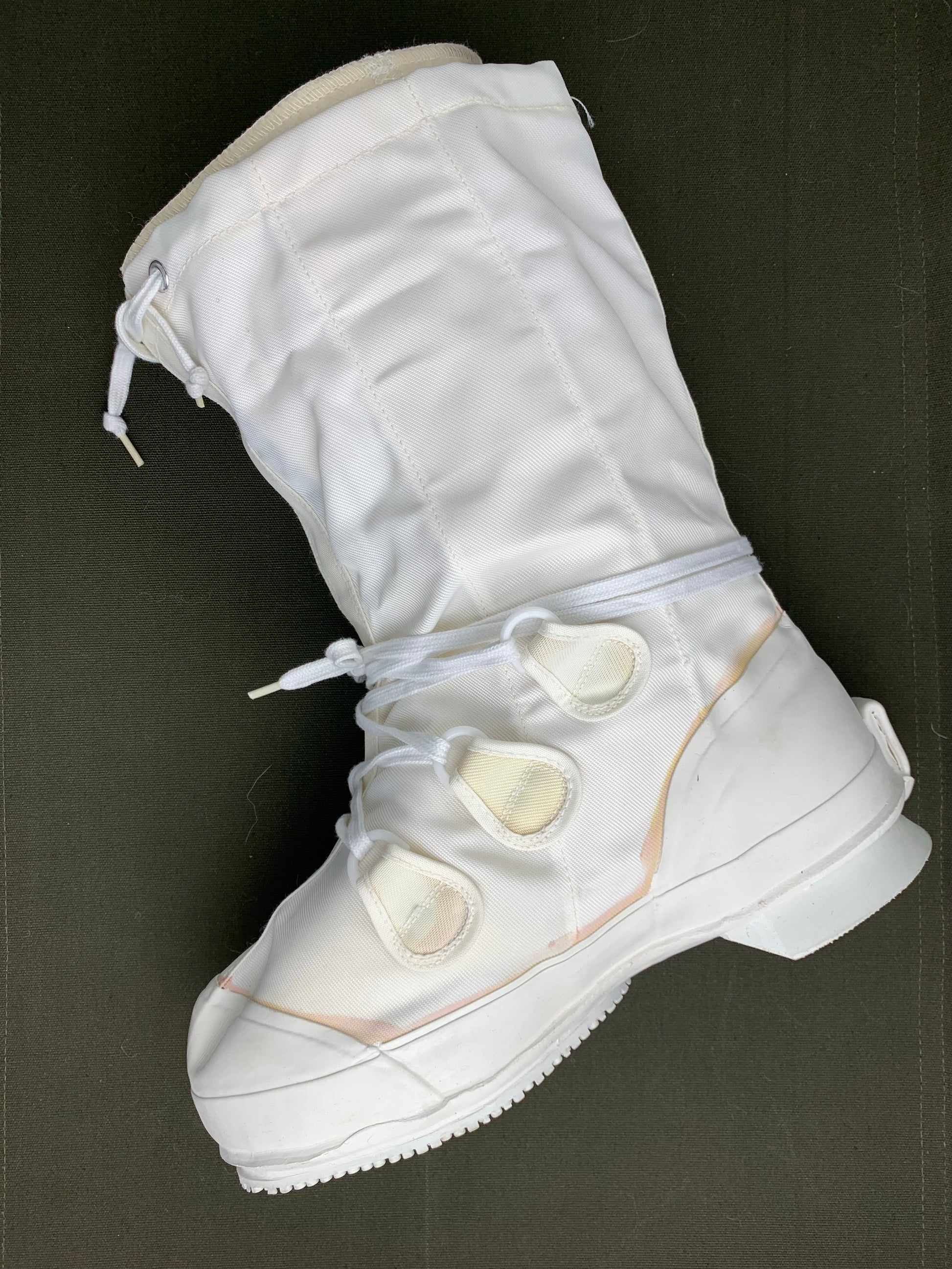 Canadian Military Winter Boot (Like New Condition*) – Quinn The Eskimo